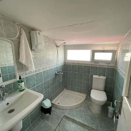 Apartment Full Deniz Manzarasina Sahip Cati Kati Dairesi *